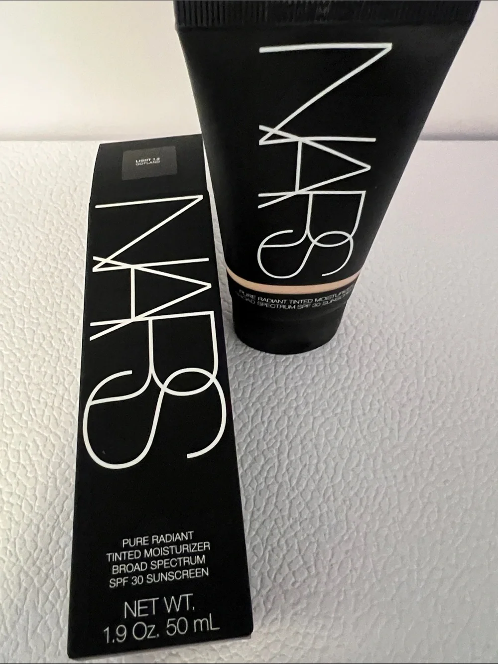 NARS Pure Radiant Tinted Moisturizer in Light 1.2 Gotland color SPF30 50ml